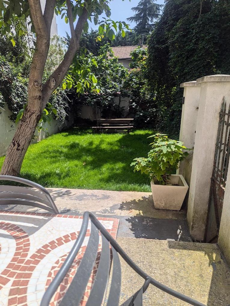Maison Jardin Et Parking Prive Dans Grenoble Eksteriør bilde